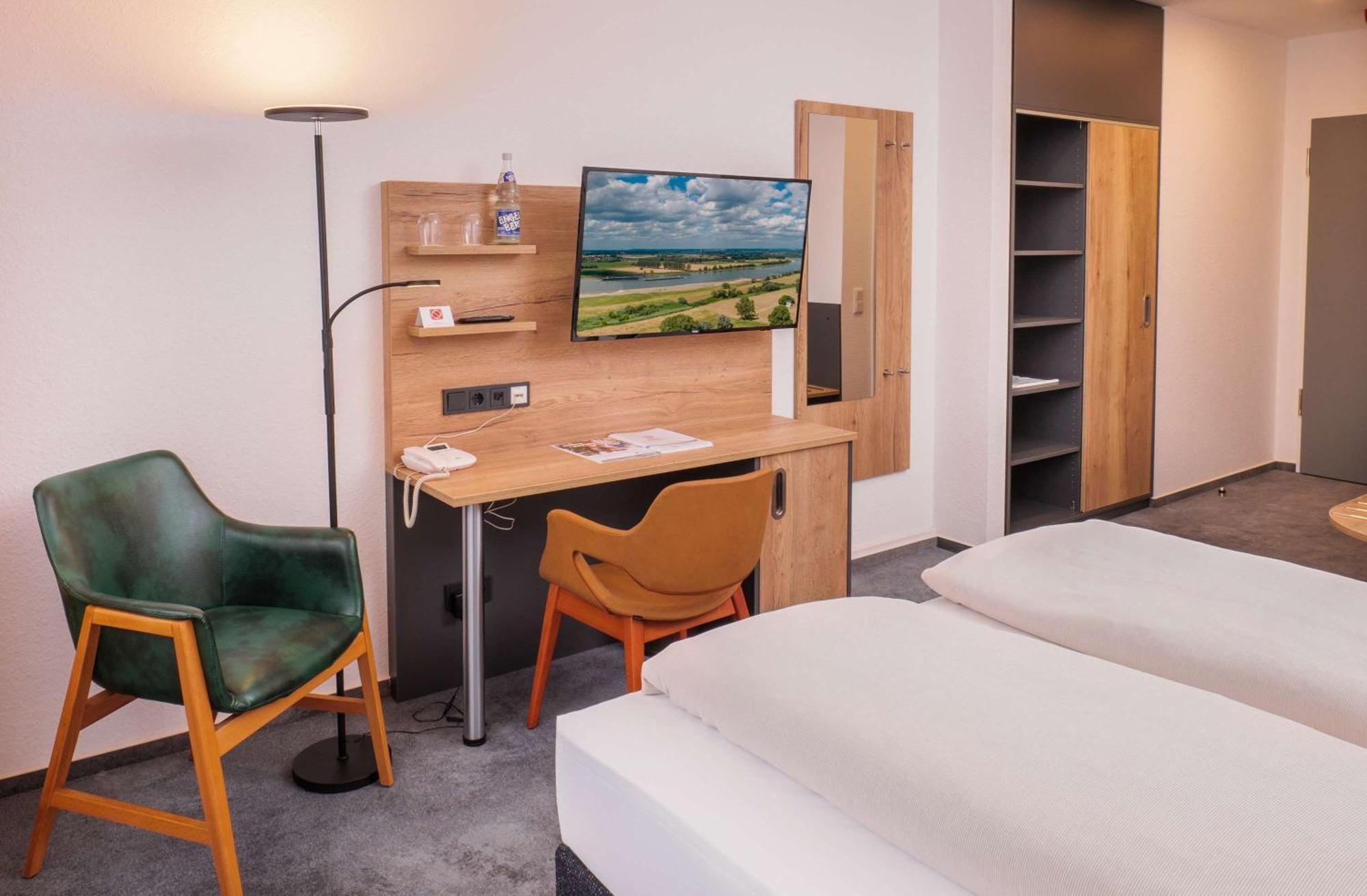 Best Western Comfort Business Hotel Duesseldorf-Нойс Экстерьер фото